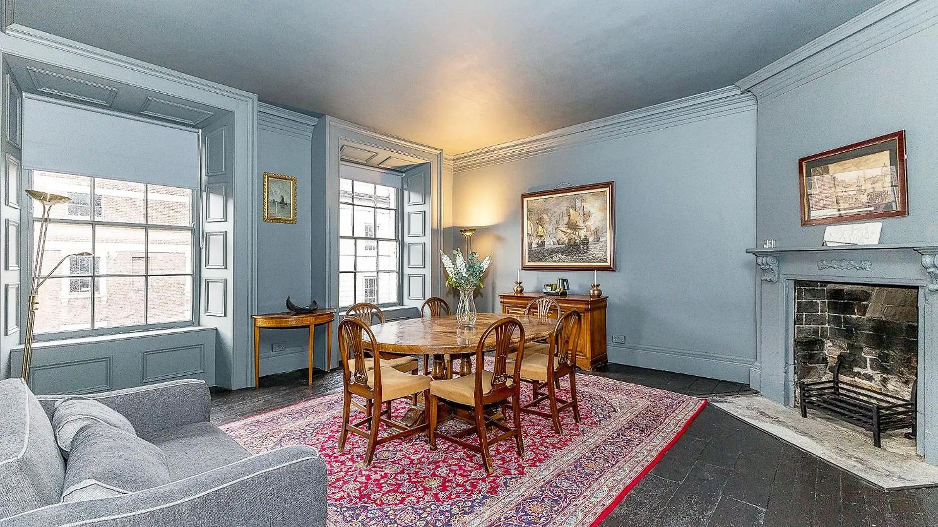 Leinster Apartment, 7 Henrietta Street, Dublin City Centre 0*,